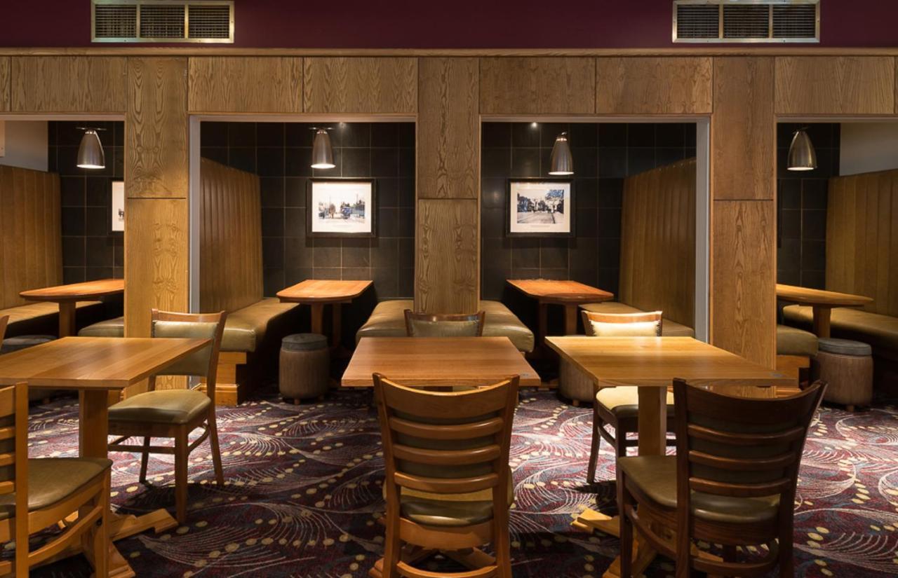 Admiral Of The Humber Wetherspoon Kingston upon Hull Exterior foto